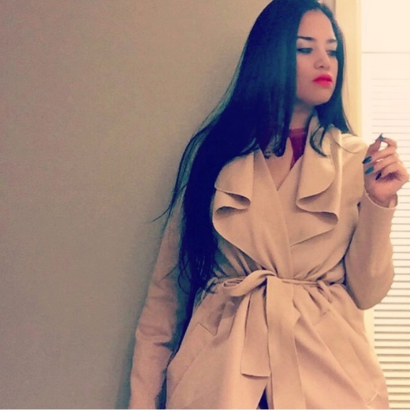 Meet your Posher, Sulix foxy Lopez - Picture 1 of 1